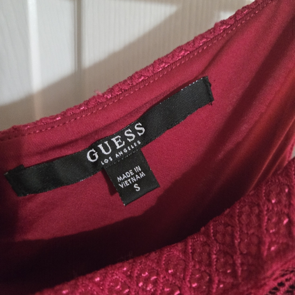 Guess Berry Color Lace Dress - Picture 4 of 5